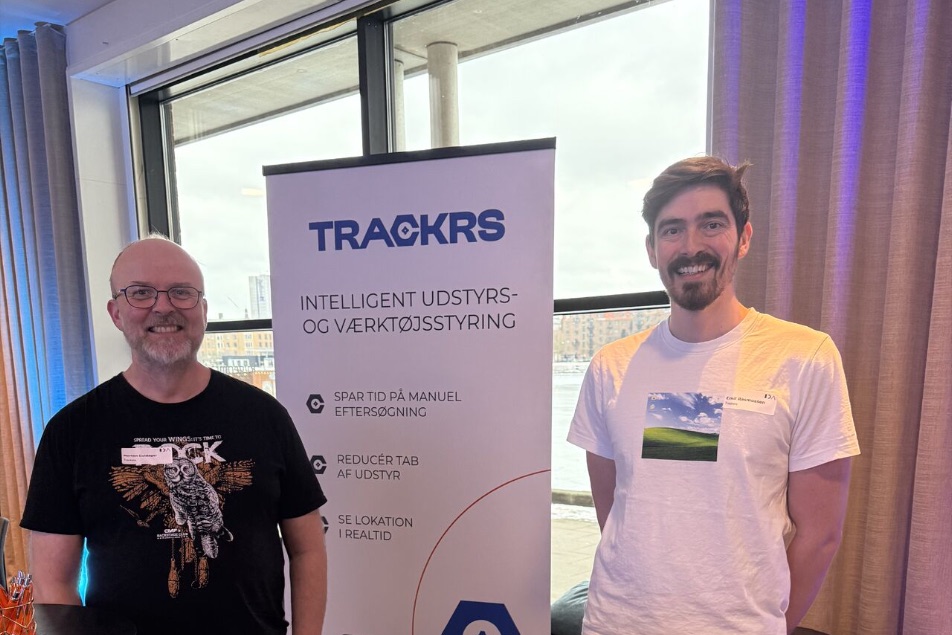 Morten og Emil ved Trackrs-standen på Driving Health Tech 2026